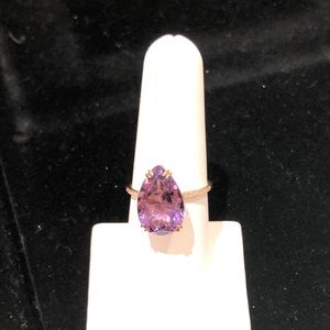 NWT Beautiful Effy Amethyst cocktail ring.